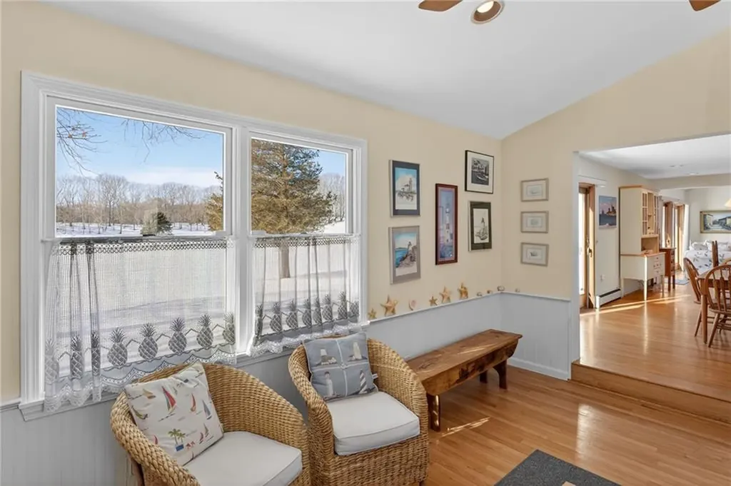 19 Wicklow Road Westerly RI 02891
