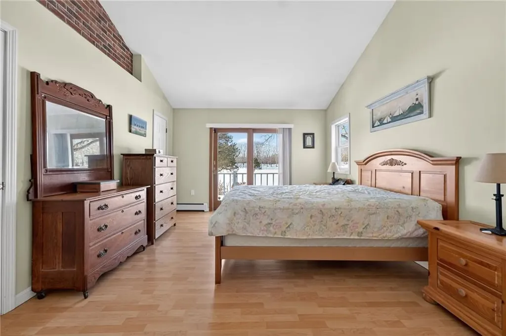 19 Wicklow Road Westerly RI 02891