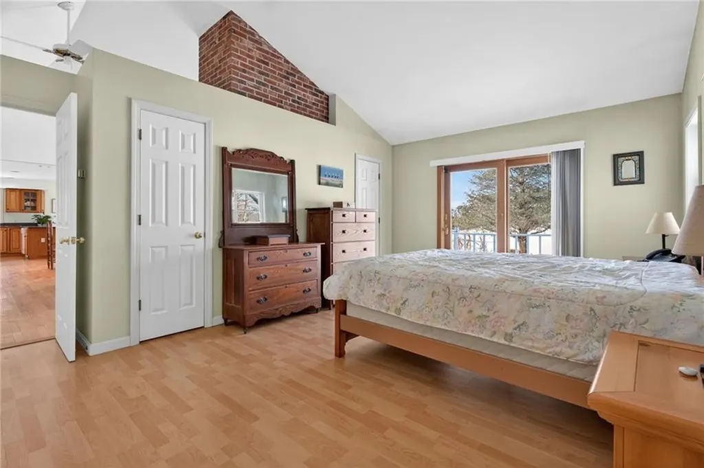 19 Wicklow Road Westerly RI 02891