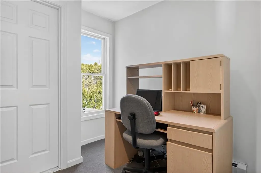 19 Wicklow Road Westerly RI 02891