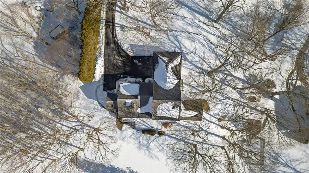 19 Wicklow Road Westerly RI 02891