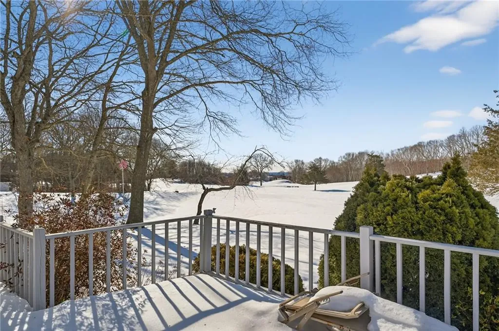19 Wicklow Road Westerly RI 02891