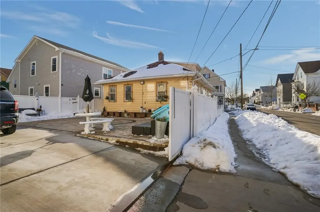 4 Priscilla Avenue Providence RI 02909