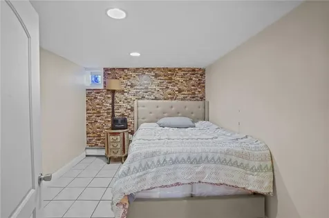 4 Priscilla Avenue Providence RI 02909