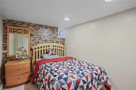 4 Priscilla Avenue Providence RI 02909