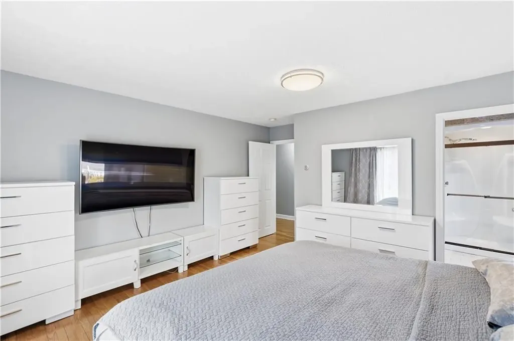 928 Admiral Street Providence RI 02904