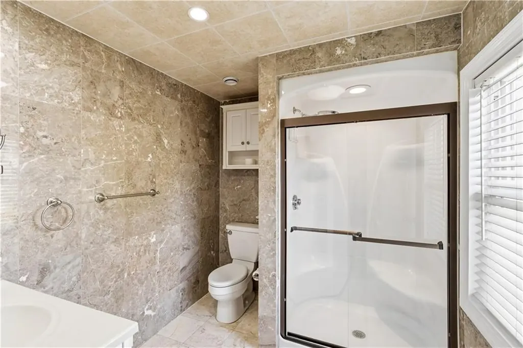 928 Admiral Street Providence RI 02904
