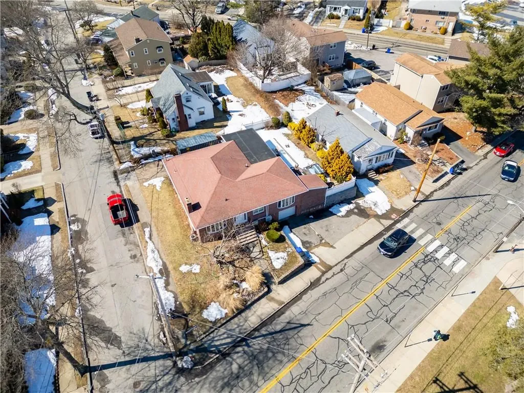 928 Admiral Street Providence RI 02904