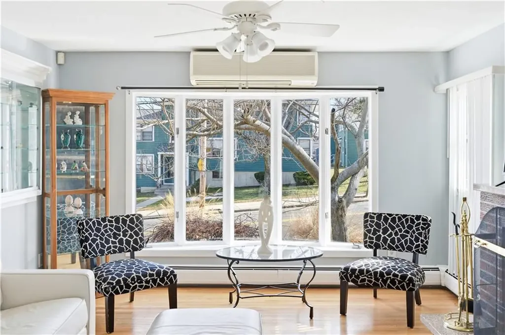 928 Admiral Street Providence RI 02904
