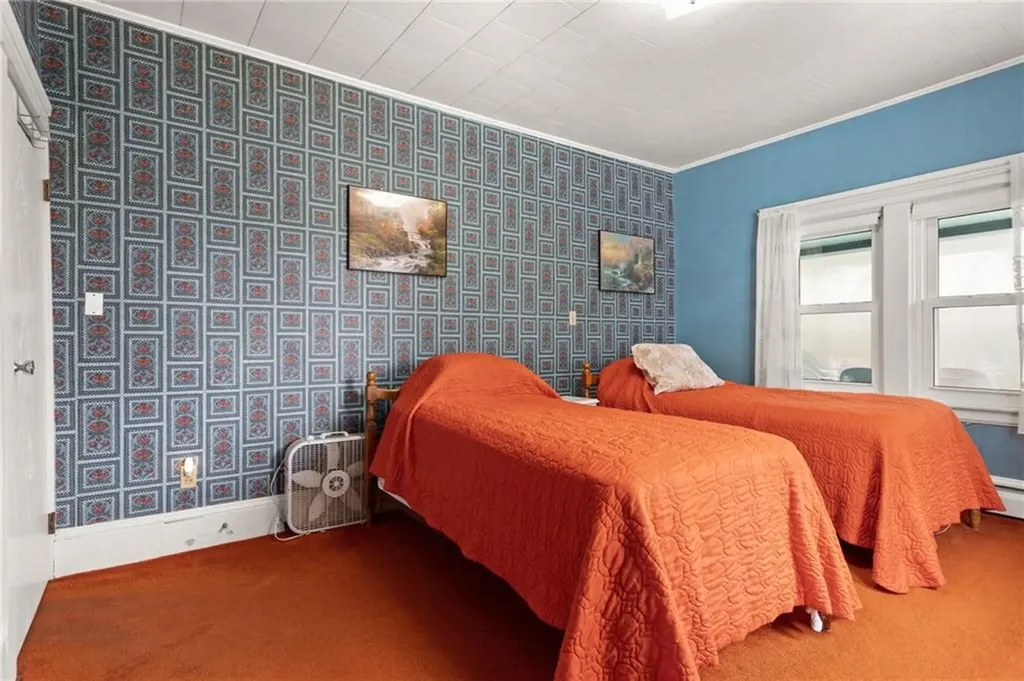 85 Stillwater Road Smithfield RI 02917