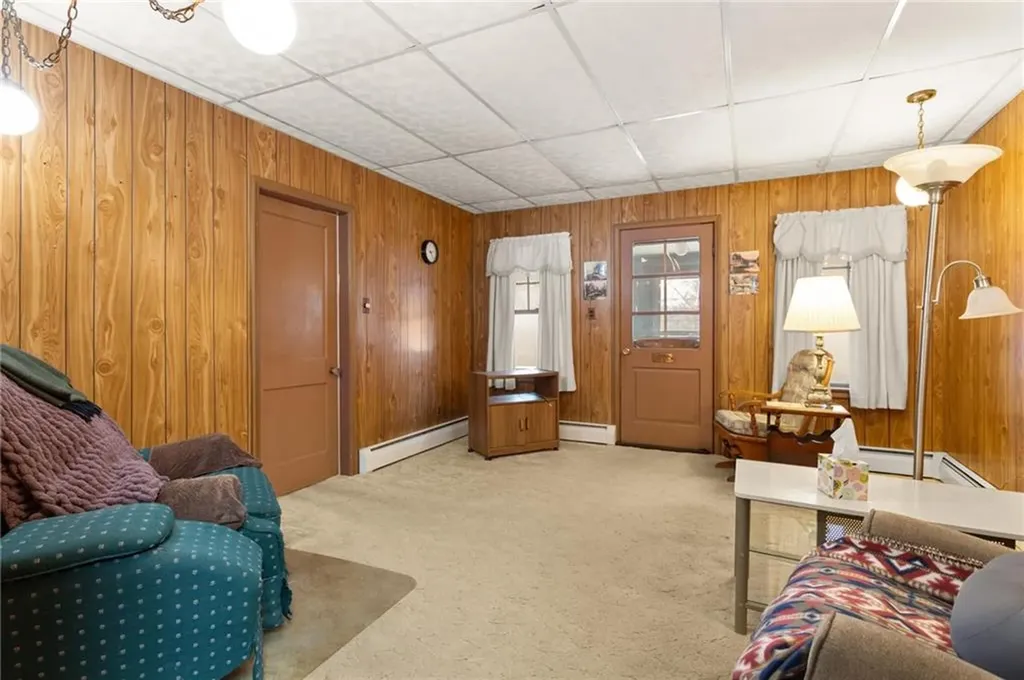 85 Stillwater Road Smithfield RI 02917