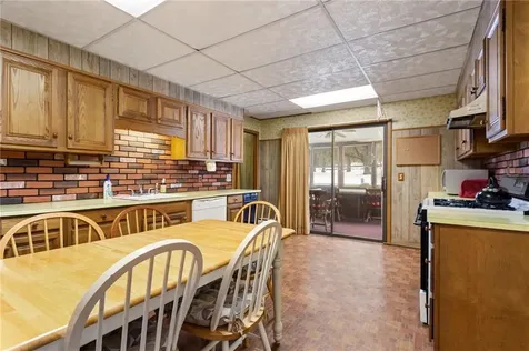 85 Stillwater Road Smithfield RI 02917