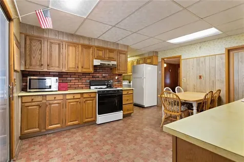 85 Stillwater Road Smithfield RI 02917