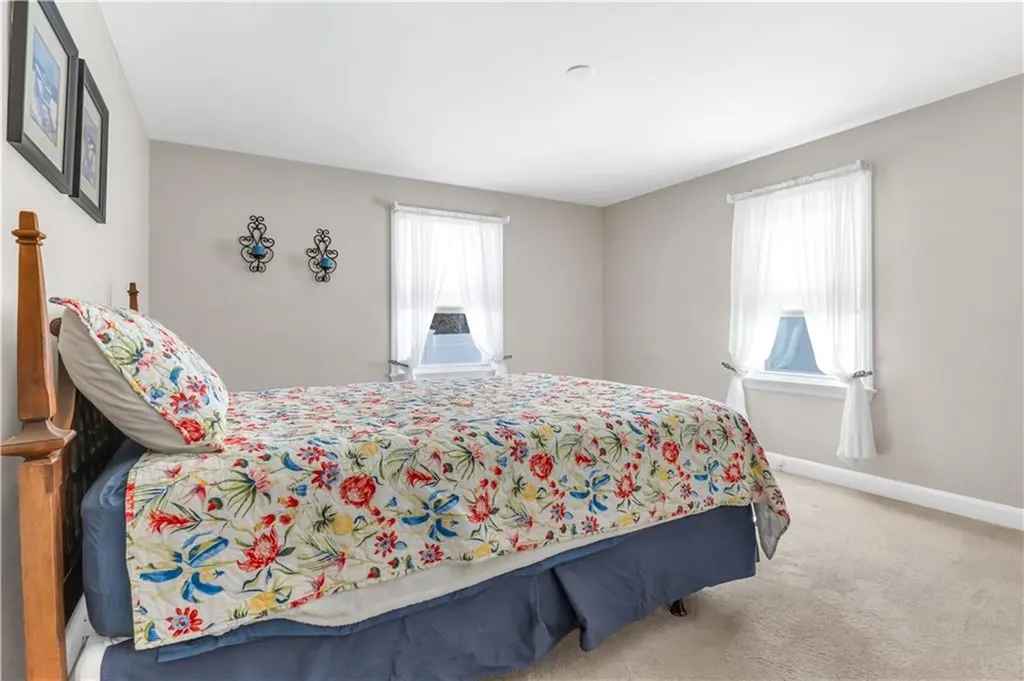 137 Colonial Avenue Cumberland RI 02864