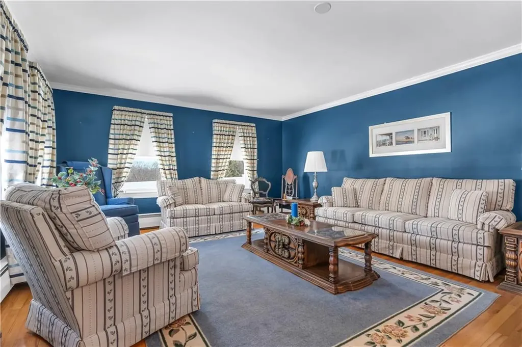 137 Colonial Avenue Cumberland RI 02864