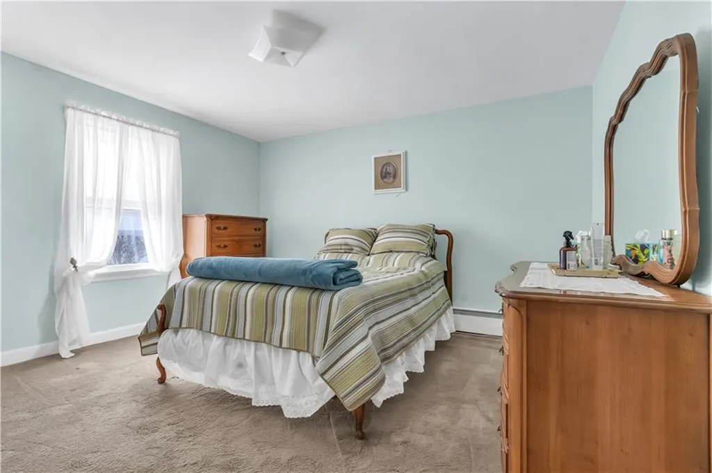 137 Colonial Avenue Cumberland RI 02864