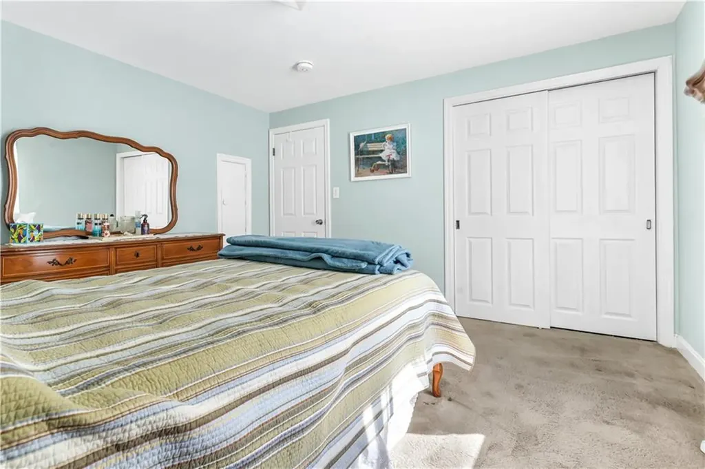 137 Colonial Avenue Cumberland RI 02864