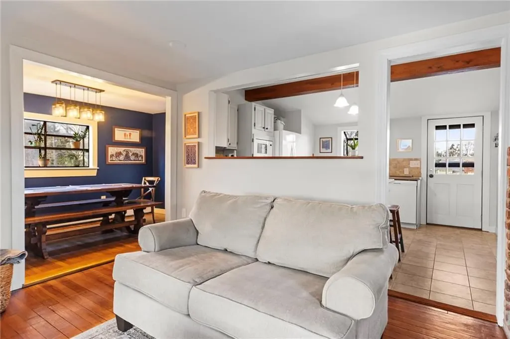 151 Ives Road Warwick RI 02818