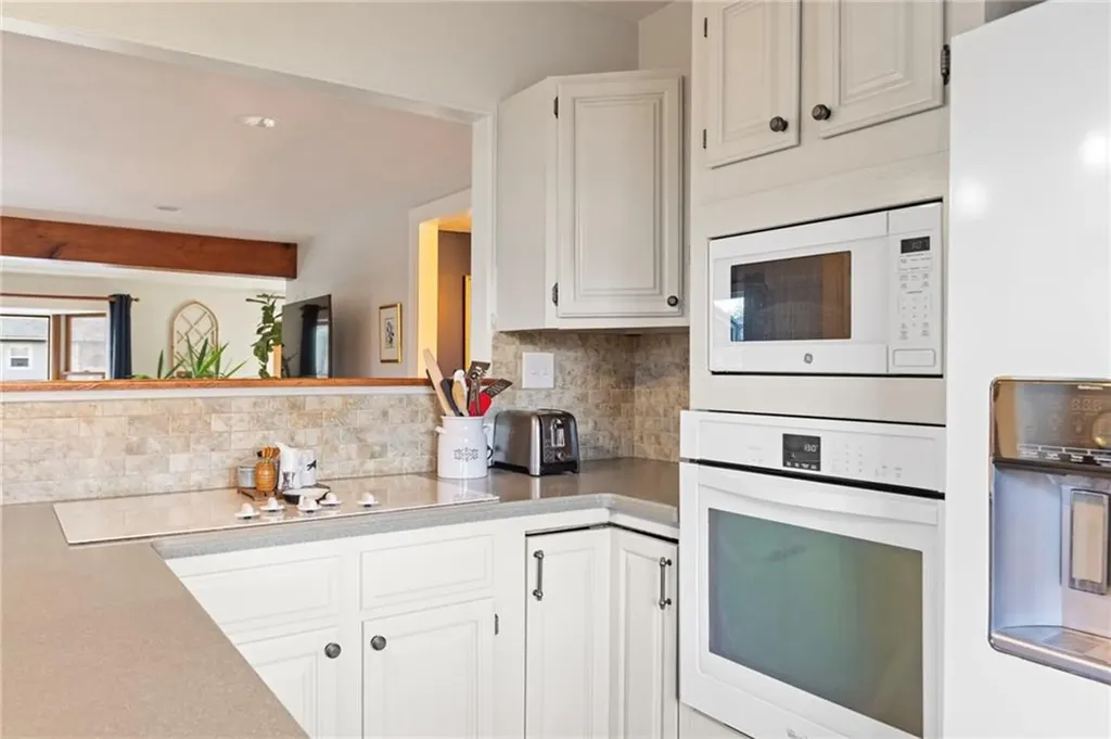 151 Ives Road Warwick RI 02818