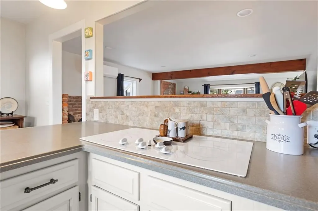 151 Ives Road Warwick RI 02818