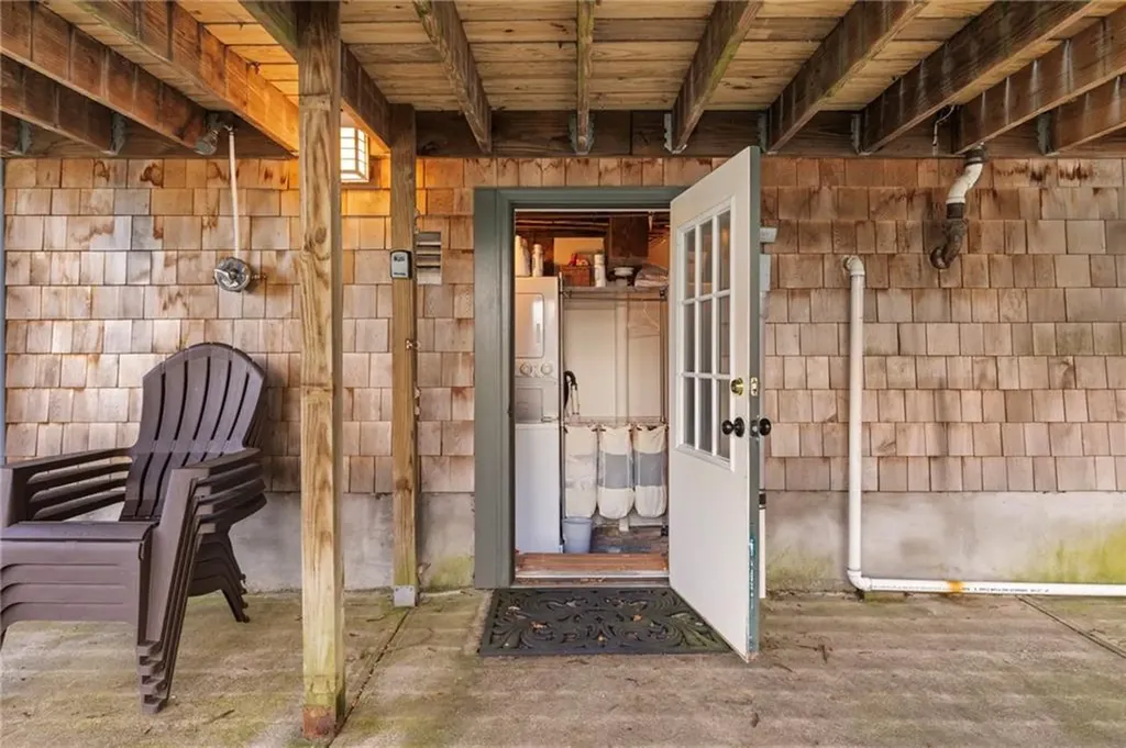 151 Ives Road Warwick RI 02818