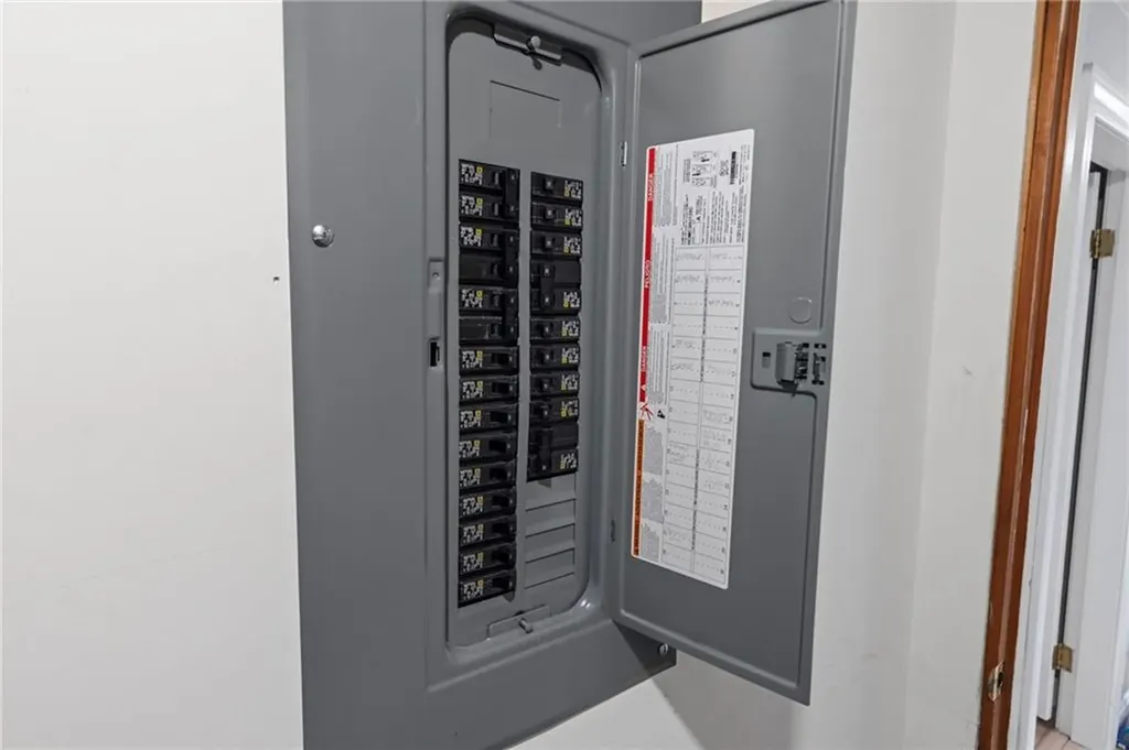 151 Ives Road Warwick RI 02818