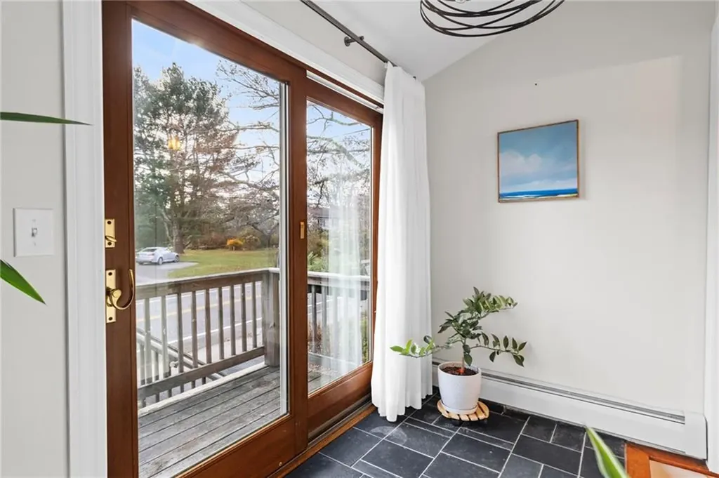 151 Ives Road Warwick RI 02818