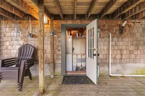 151 Ives Road Warwick RI 02818