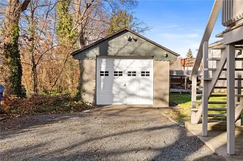 151 Ives Road Warwick RI 02818