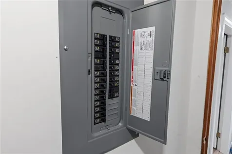 151 Ives Road Warwick RI 02818