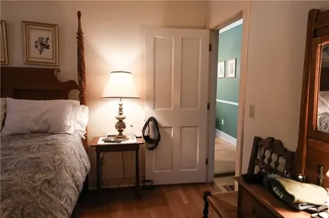 6 Howe Avenue Newport RI 02840