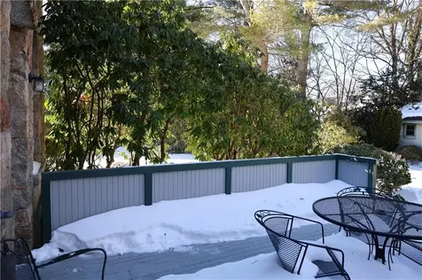 6 Howe Avenue Newport RI 02840