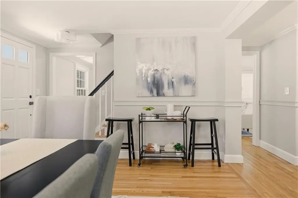 26 Tiffany Circle Barrington RI 02806