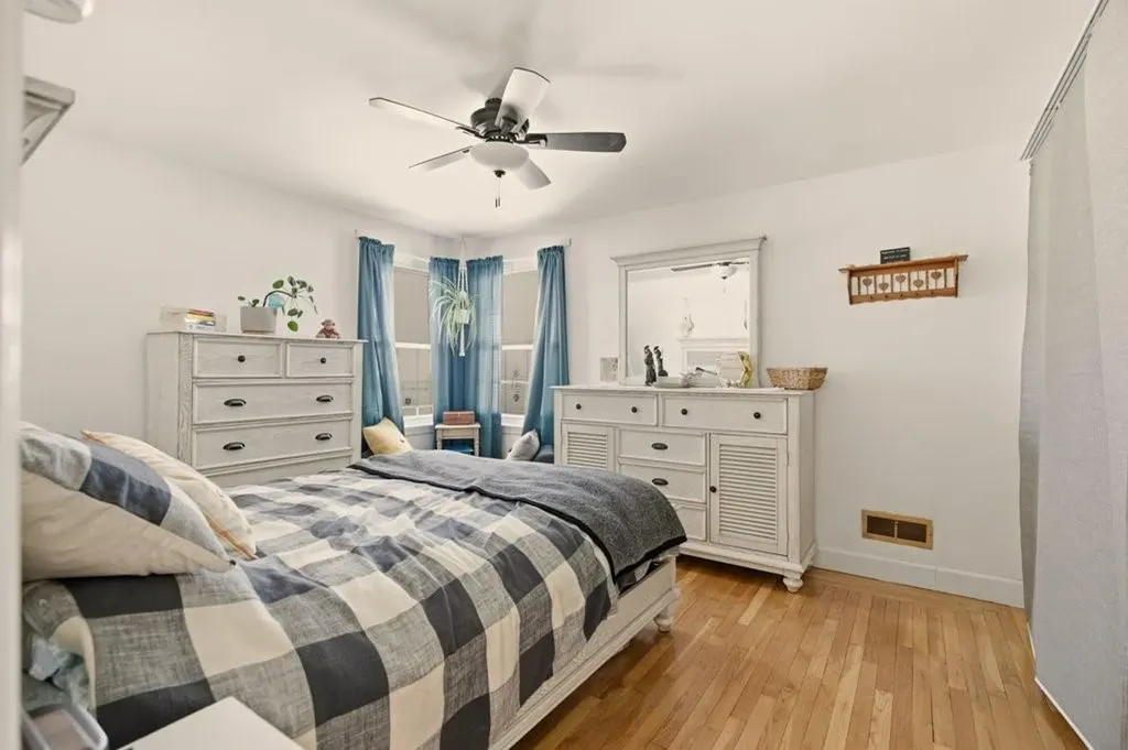 57 Warren Avenue Tiverton RI 02878