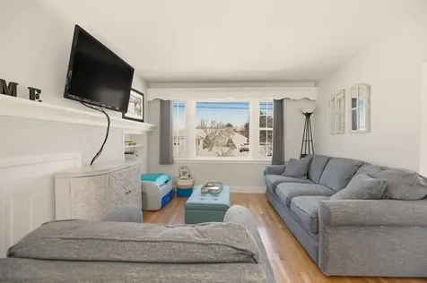 57 Warren Avenue Tiverton RI 02878