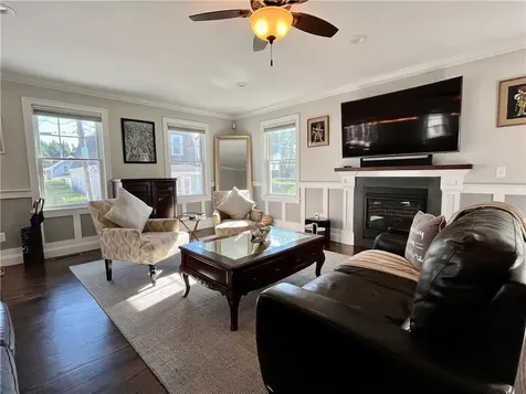 24 1/2 Stockholm Street Newport RI 02840
