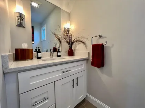 24 1/2 Stockholm Street Newport RI 02840