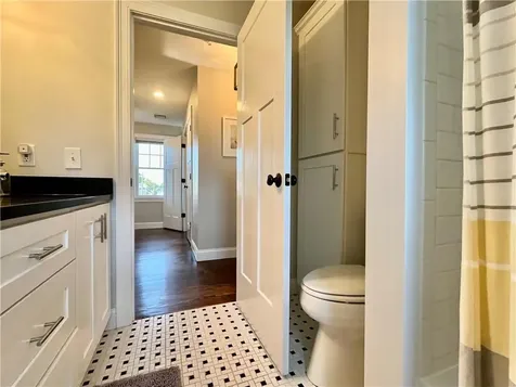 24 1/2 Stockholm Street Newport RI 02840