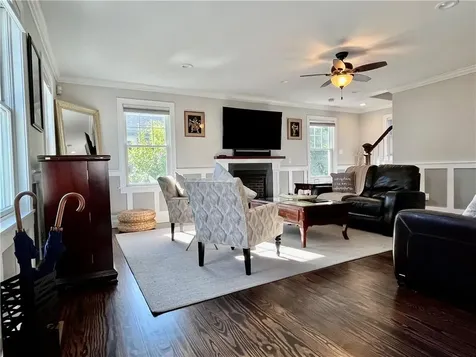24 1/2 Stockholm Street Newport RI 02840