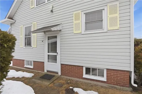 144 Laurens Street Cranston RI 02910