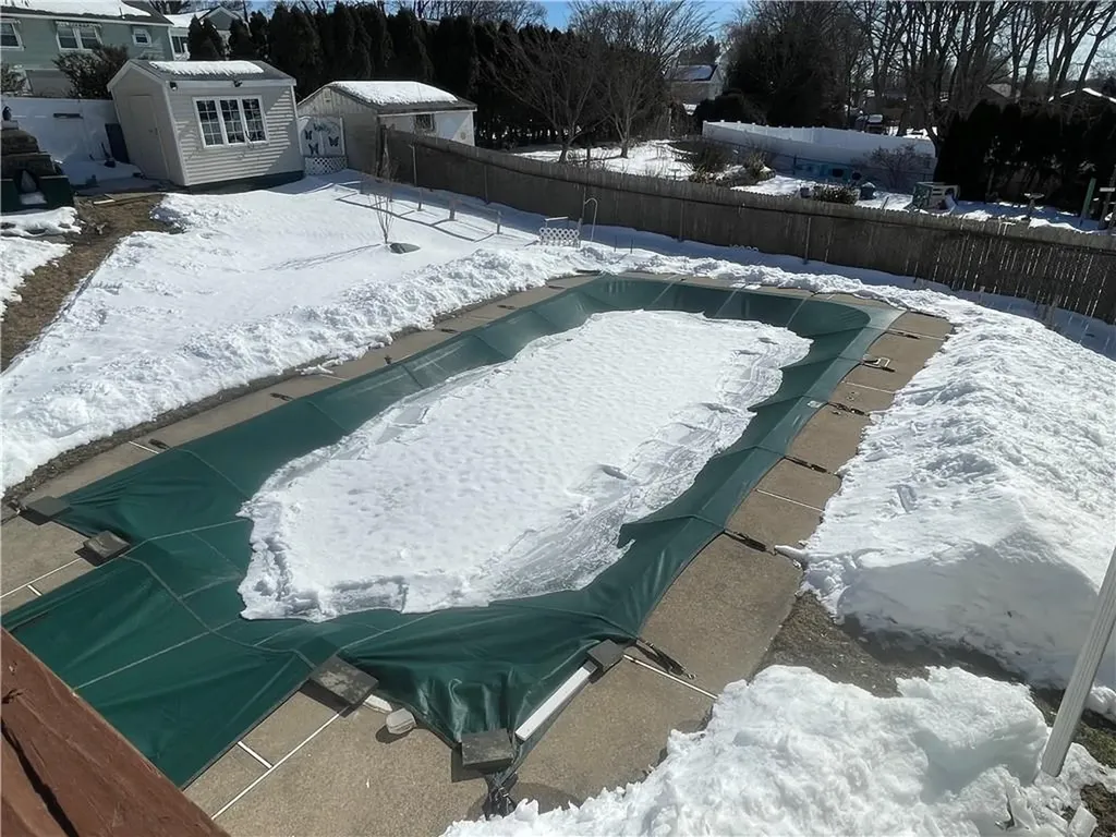 33 Kent Street Cumberland RI 02864