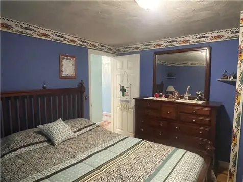 33 Kent Street Cumberland RI 02864