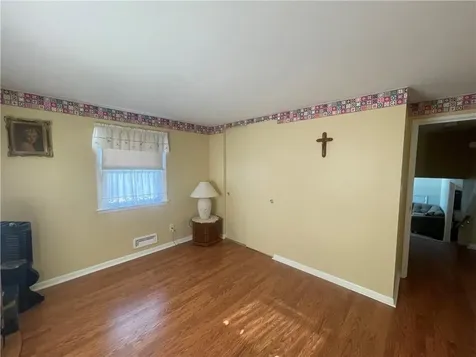 33 Kent Street Cumberland RI 02864