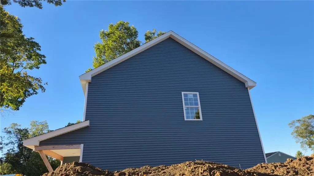 115 Edman Street Warwick RI 02886