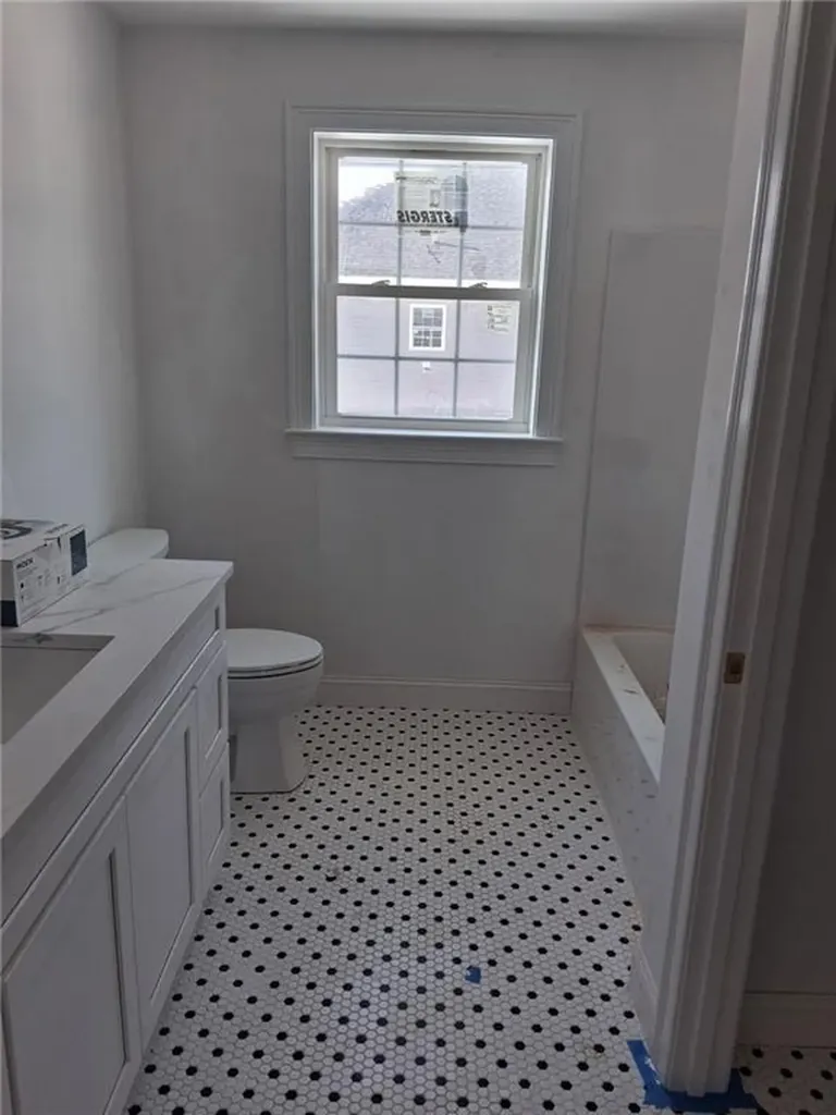 115 Edman Street Warwick RI 02886