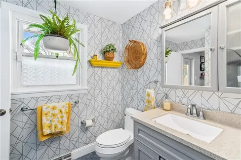 145 Mount Hope Road Somerset MA 02726