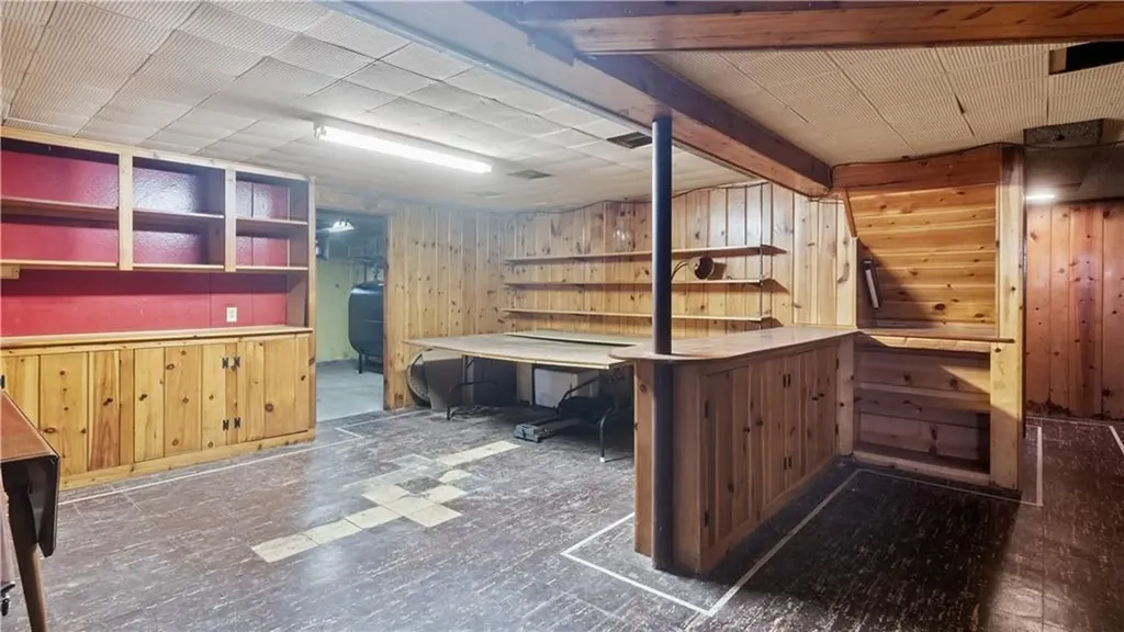 24 Elm Circle Cranston RI 02920