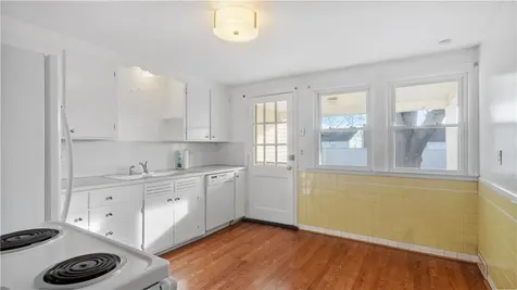 24 Elm Circle Cranston RI 02920