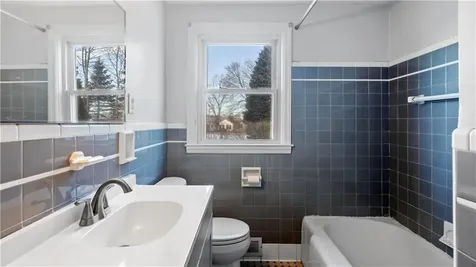 24 Elm Circle Cranston RI 02920