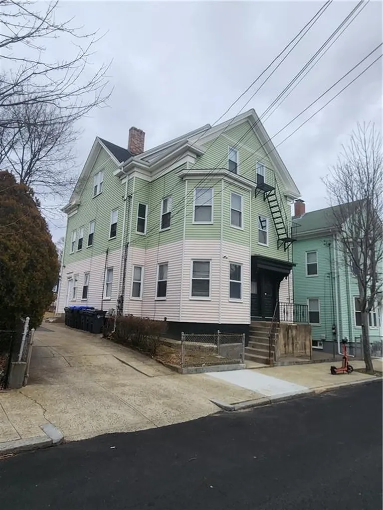 18 Amy Street Providence RI 02906